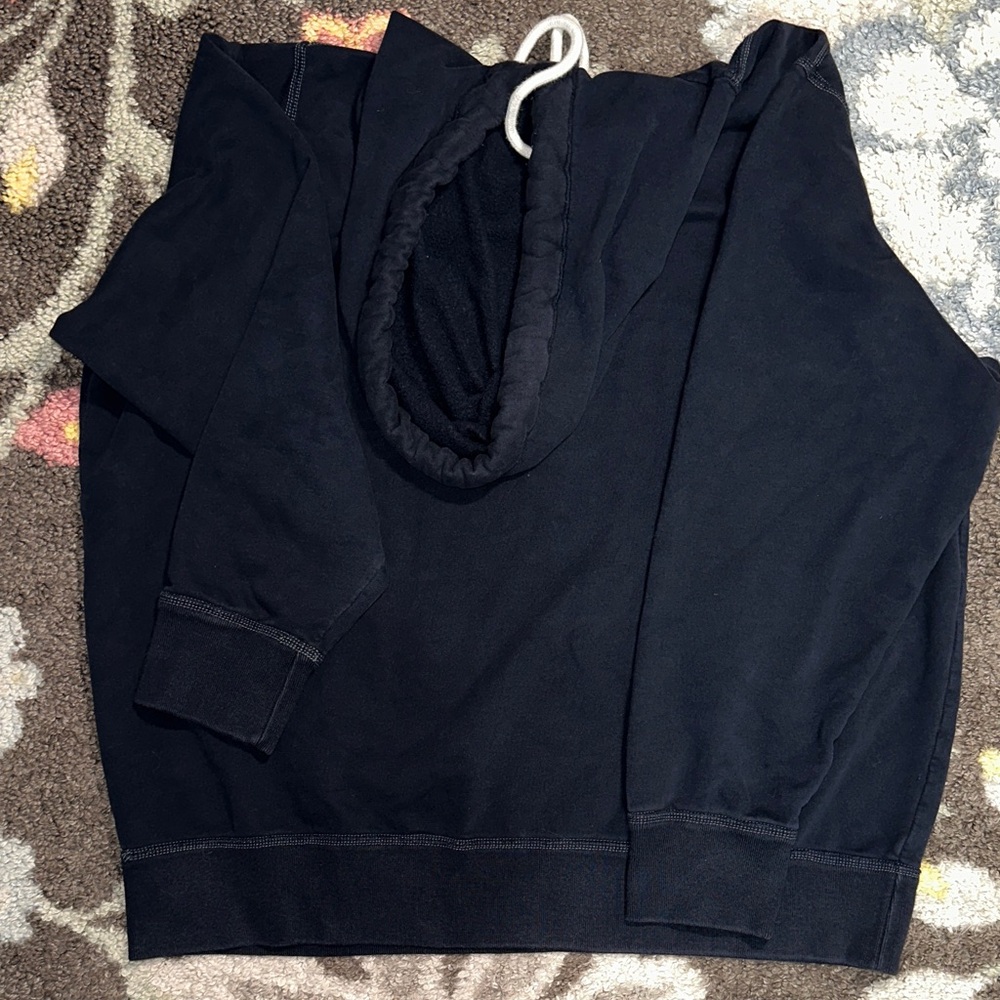 American Eagle Outfitters Men's Navy Blue Hoodie with Eagle Design - Picture 5 of 5